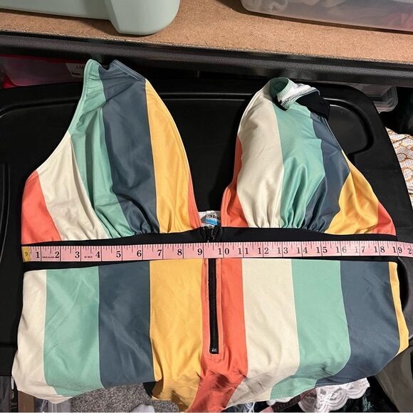 ModCloth The Dharla One-Piece Swimsuit - Picture 12 of 13